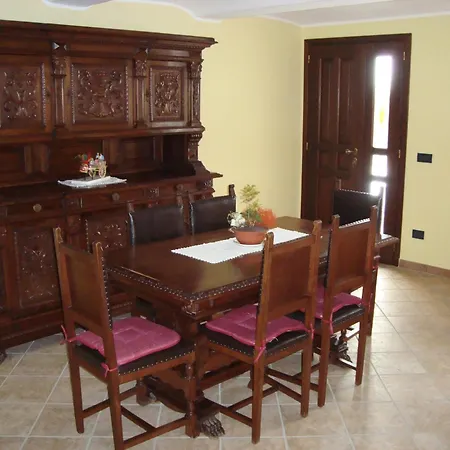 Al Mobile Antico 3* 카메라노 카사스코