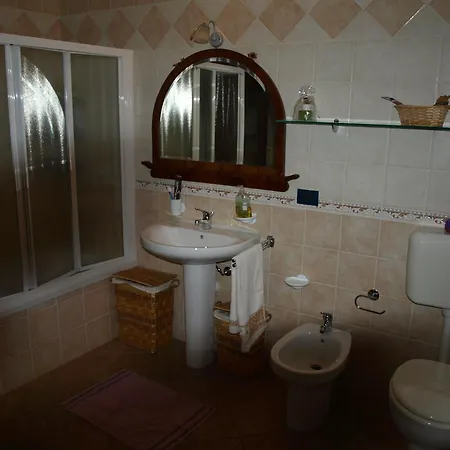 Al Mobile Antico 3* 카메라노 카사스코