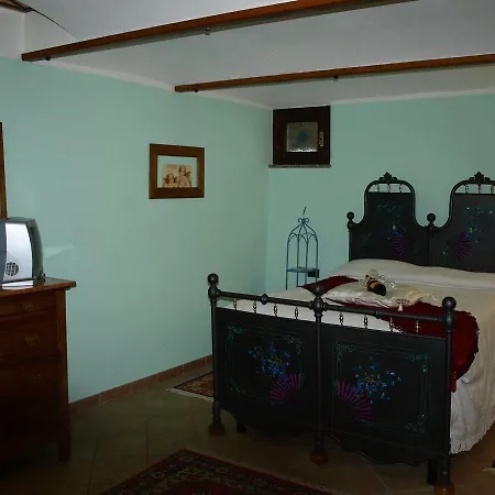 Al Mobile Antico B&B