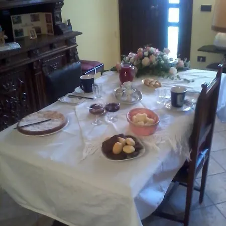 B&B Al Mobile Antico 카메라노 카사스코