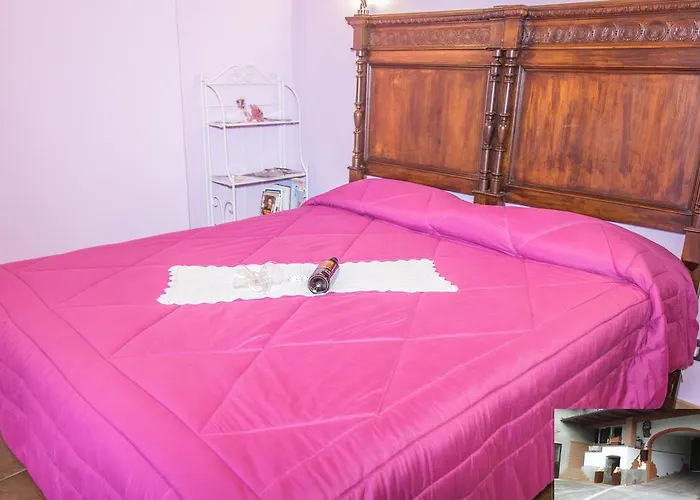 Bed and Breakfast Al Mobile Antico 3*