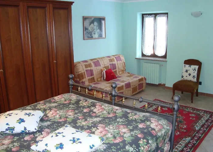 Bed and Breakfast Al Mobile Antico 3*